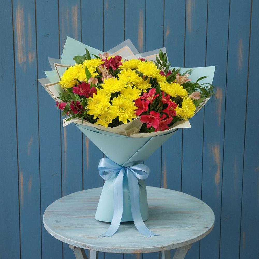 Букет цветов из: Альстромерии и Хризантемы в Долаково