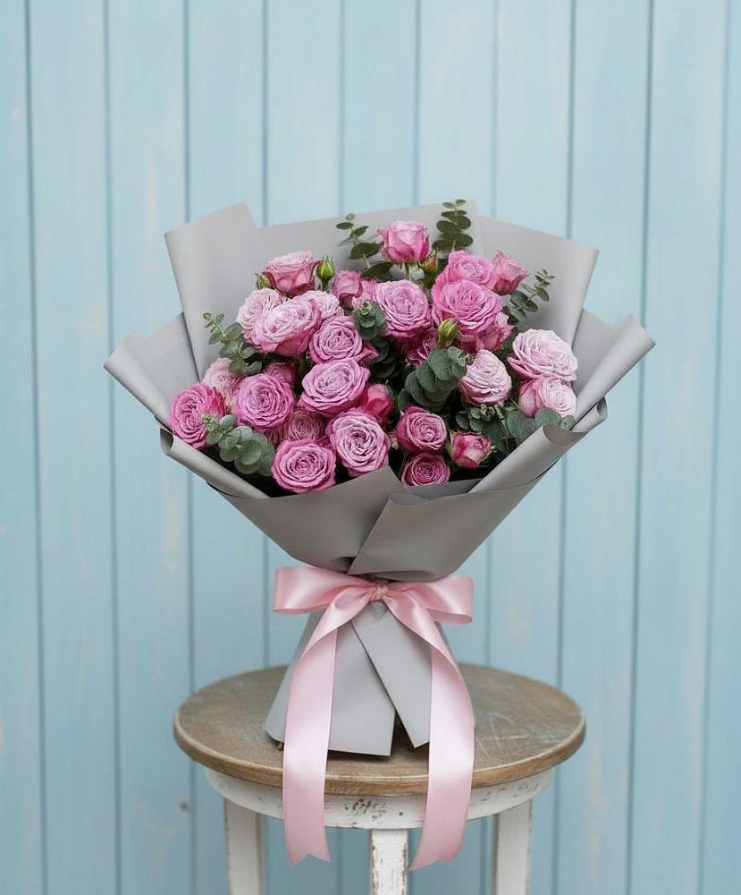 Букет цветов из: Розы в Долаково