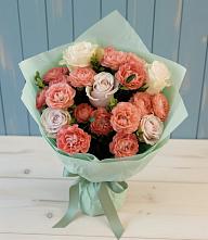 Букет цветов из:  Розы в Долаково