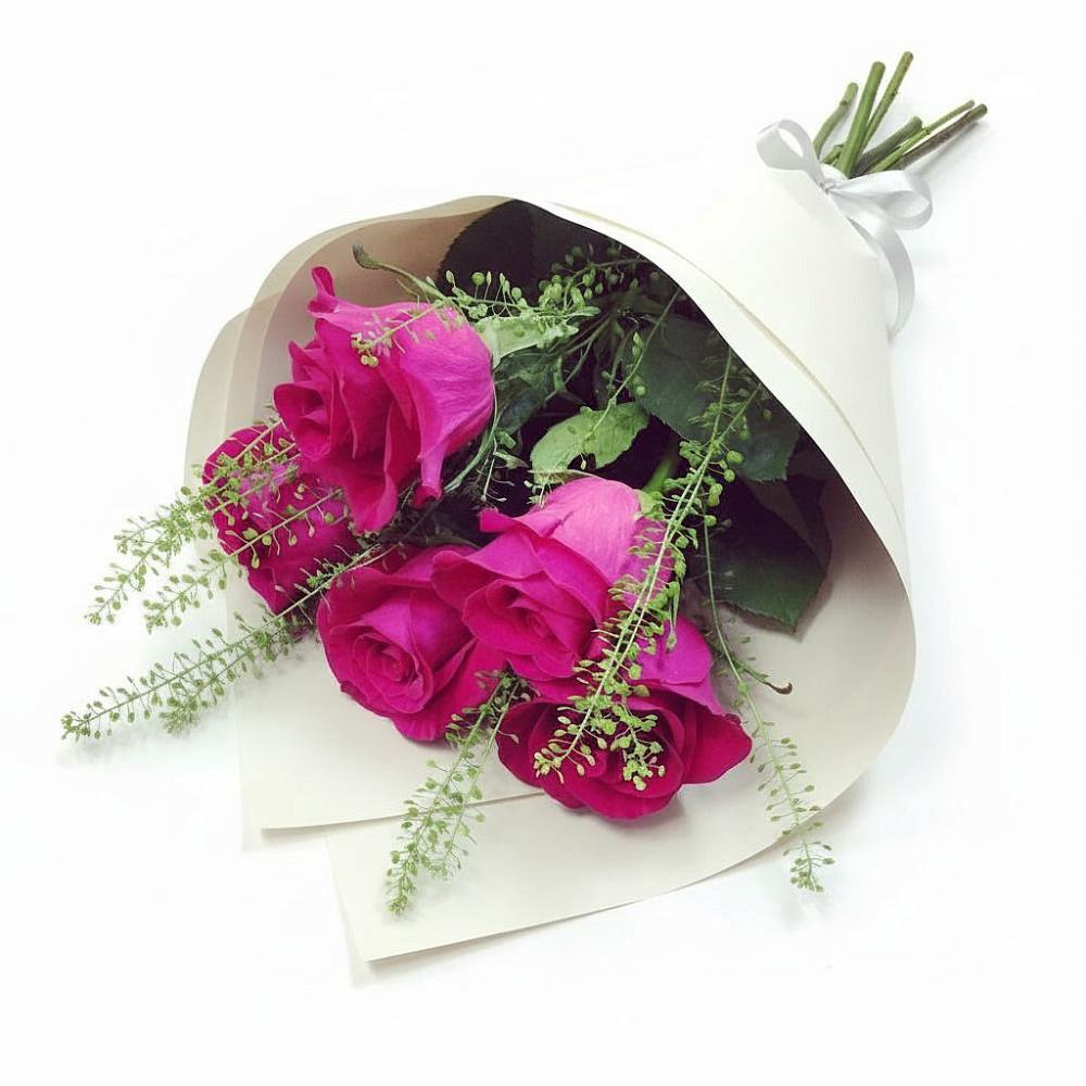 Букет цветов из: Розы в Долаково