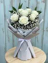 Букет цветов из:  Розы в Долаково