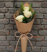Букет цветов из:  Розы в Долаково