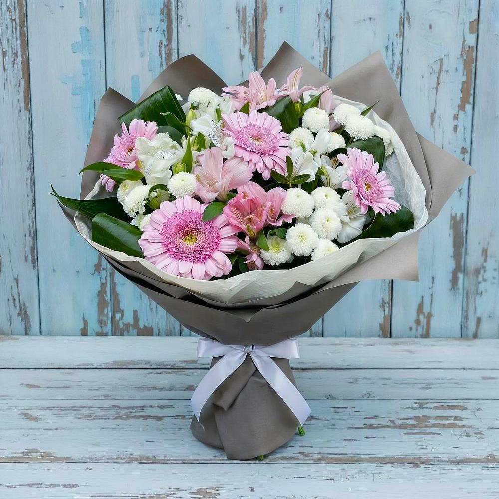 Букет цветов из: Герберы, Альстромерии и Хризантемы в Долаково