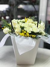 Цветочная композиция из Розы  в Долаково