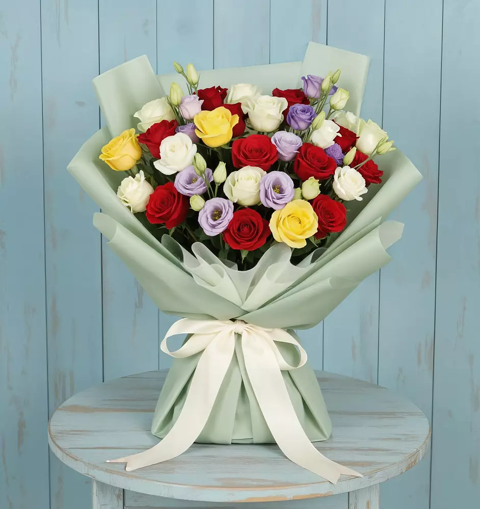 Букет цветов из: Розы в Долаково