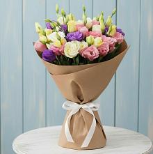 Букет цветов из:  Лизиантусы в Долаково