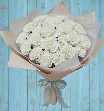 Букет цветов из:  Гвоздики в Долаково