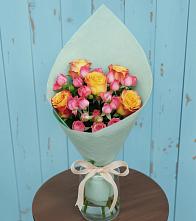 Букет цветов из:  Розы в Долаково