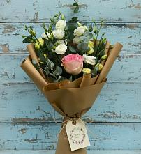 Букет цветов из:  Розы и Лизиантусы #REPLACE_PRED# Долаково