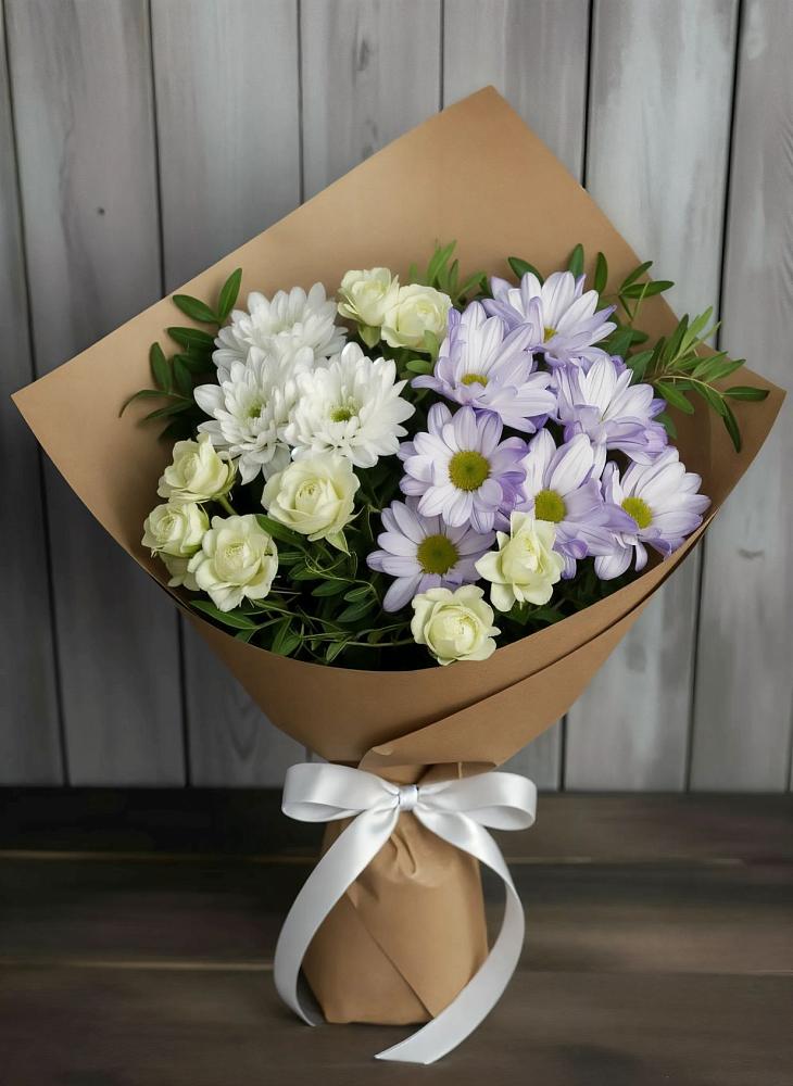 Букет цветов из: Хризантемы и Розы в Долаково
